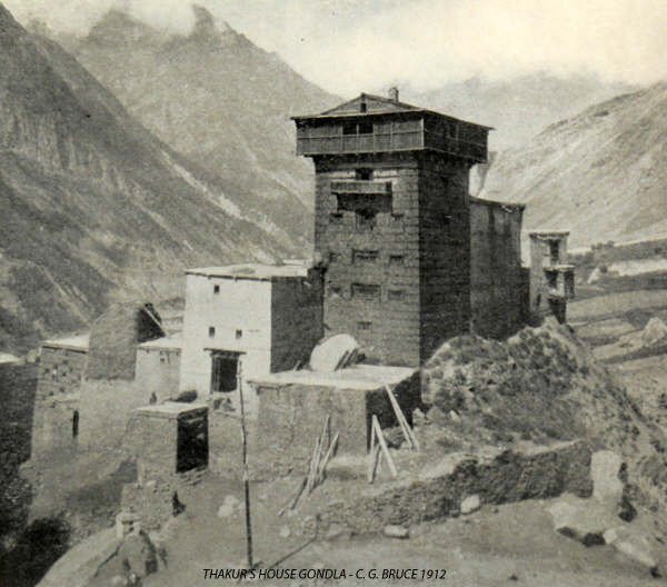 Vintage Gondhla Fort (1912)